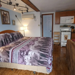 Yellowstone Motel - Adults Only thumbnail 18