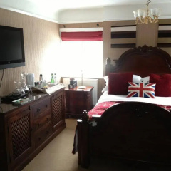 The Old Hall Country House thumbnail 3