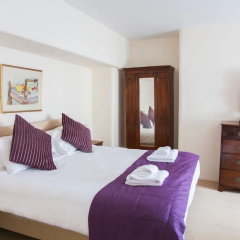 The Poltimore Inn thumbnail 6