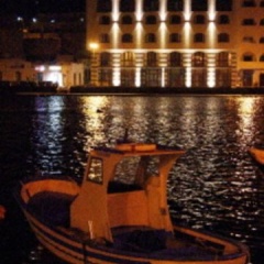 Yacht Marina Hotel thumbnail 1