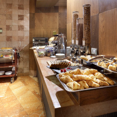 Eurostars Suites Mirasierra - Bild 12