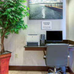University Hotel & Suites Shippensburg, Trademark by Wyndham thumbnail 12