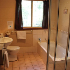Woodlane Cottages thumbnail 27