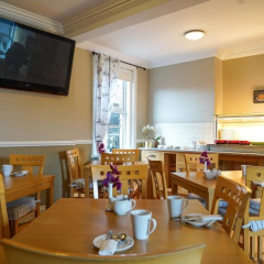 The Royal Hotel thumbnail 10