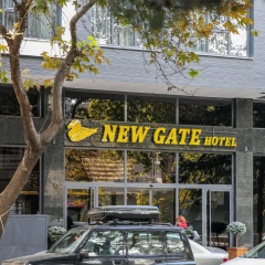 New Gate Hotel - Bild 1