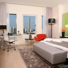 Crowne Plaza Tel Aviv City Center by IHG thumbnail 7