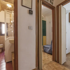 San Lorenzo Wooden Flat thumbnail 2
