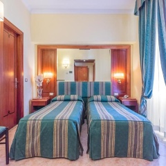 Raeli Hotel Lux - Bild 4