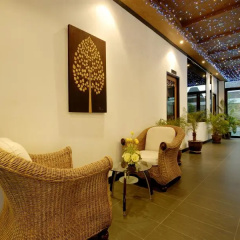 The Iris Pool Villa thumbnail 2
