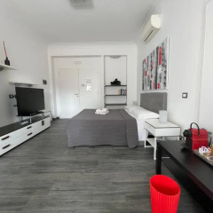 Your House By Ale Accommodation thumbnail 4