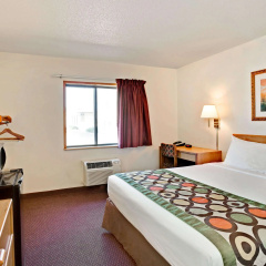 Super 8 by Wyndham Aberdeen East thumbnail 3