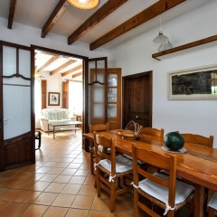 Modern Mansion in Selva With Private Pool - Bild 4