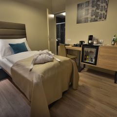 EA Hotel New Town - Bild 4