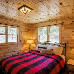 The Cabins at Rock Creek thumbnail 5