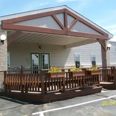 Woodlands Inn & Suites thumbnail 36