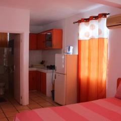 Pillay Guest House