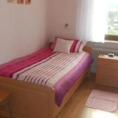 Guest House Pomerlan thumbnail 2