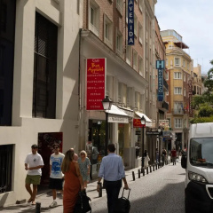 Hotel Avenida Gran Via - Bild 19