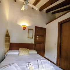 Petit Hotel Hostatgeria La Victoria - Bild 6