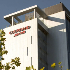Courtyard Santiago Las Condes