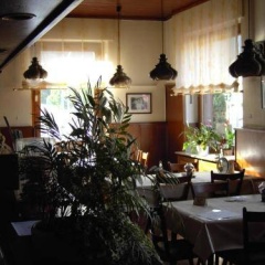 Hotel- Zur Schönbach - Bild 1