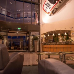 Hotel Motorsport Arena - Bild 1