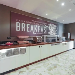 Premier Inn Karlsruhe City Am Wasserturm - Bild 12