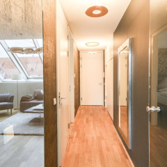 Abieshomes Serviced Apartments - Downtown thumbnail 10