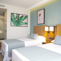 Riu Plaza España Hotel - Bild 6