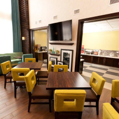 Hampton Inn & Suites by Hilton Regina East Gate thumbnail 18