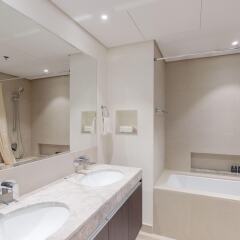 Lux BnB Dubai Creek Residences in Dubai, United Arab Emirates from 305$, photos, reviews - zenhotels.com bathroom photo 2