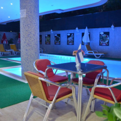 Twin Apart Hotel - Bild 16