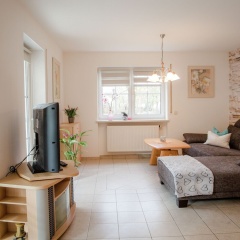 Bright Apartment With Balcony Outside the City Centre of Regensburg - Bild 6
