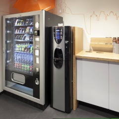 easyHotel Brussels City Centre - Bild 11