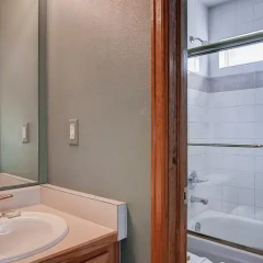 Two-Bedroom Townhome 103F at The Pointe thumbnail 4