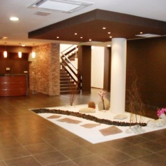 Aspen Suites Apartment Complex photo 2