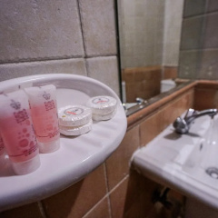 Z Ajyad Hotel thumbnail 10