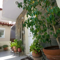 Sunny & Calmness Apartment's thumbnail 1