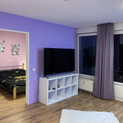Modern 2 Rooms App with balcony, near to UN und Telekom - Bild 5
