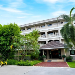 Pattra Mansion by AKSARA Collection - Bild 1