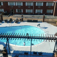 Americas Best Value Inn & Suites Phenix City thumbnail 14