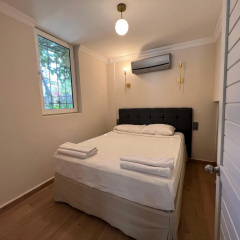 Moonshine Hotel & Suites - Bild 2