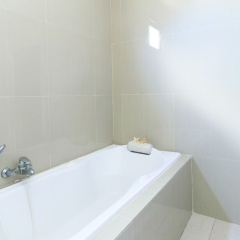 Taman Damai Bungalow - Bild 8