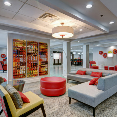 Hampton Inn & Suites Parkersburg Downtown thumbnail 13