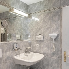 Hotel am Schlosspark &  Gasthof Neuwirt - Bild 9