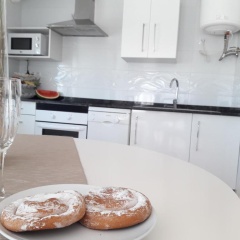 Wonderful, 100 meters from the beach. - Bild 10