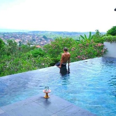The Longhouse, Jimbaran - Bali - Bild 16