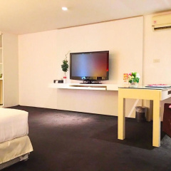 I Residence Hotel Silom photo 4