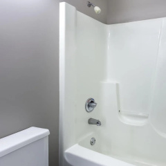Delavan Inn and Suites thumbnail 11