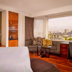 The Park Tower Knightsbridge, A Luxury Collection Hotel thumbnail 3